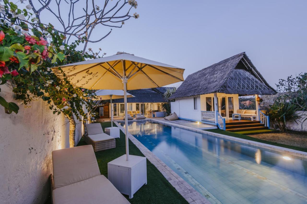 Villa Waru 누사 렘봉안 외부 사진