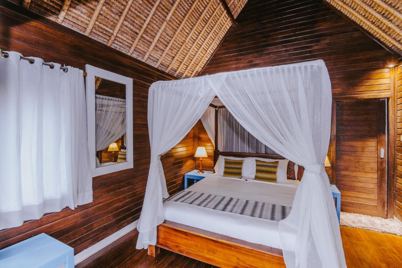 Villa Waru 누사 렘봉안 외부 사진