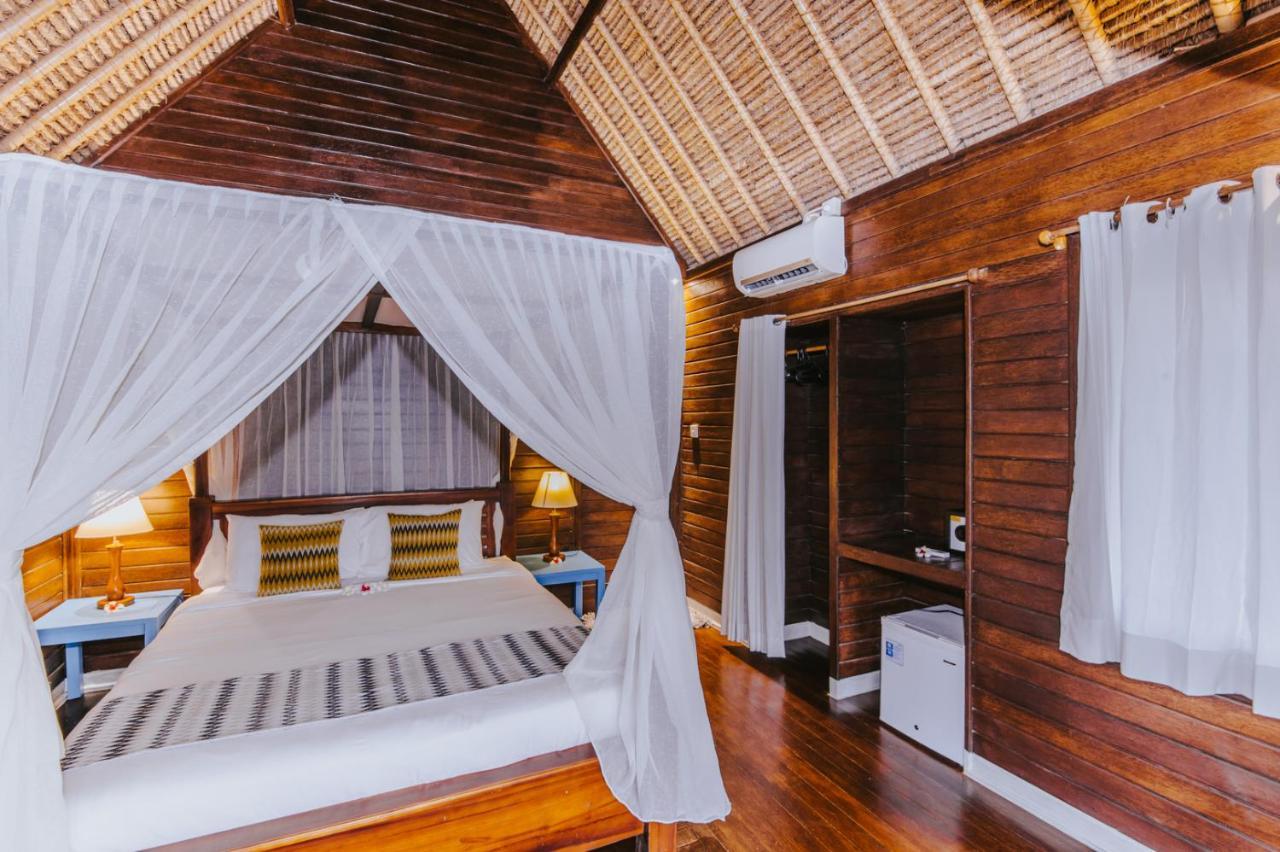 Villa Waru 누사 렘봉안 외부 사진